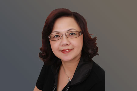 Selina Ho